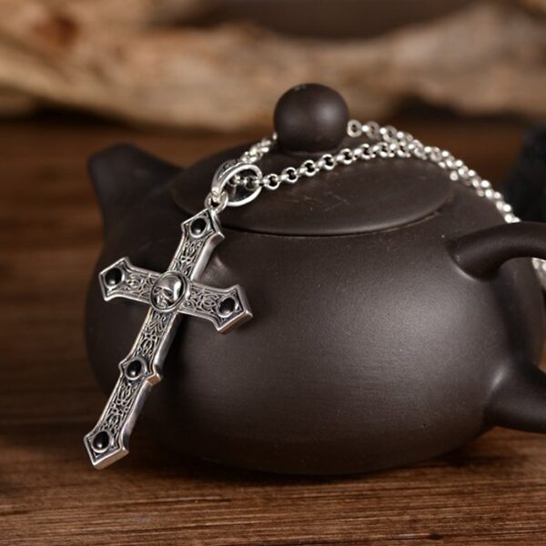 Silver Black Agate Skull Cross Pendant Necklace