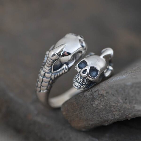 Skull Claw Ring