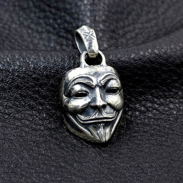 V FOR VENDETTA PENDANT