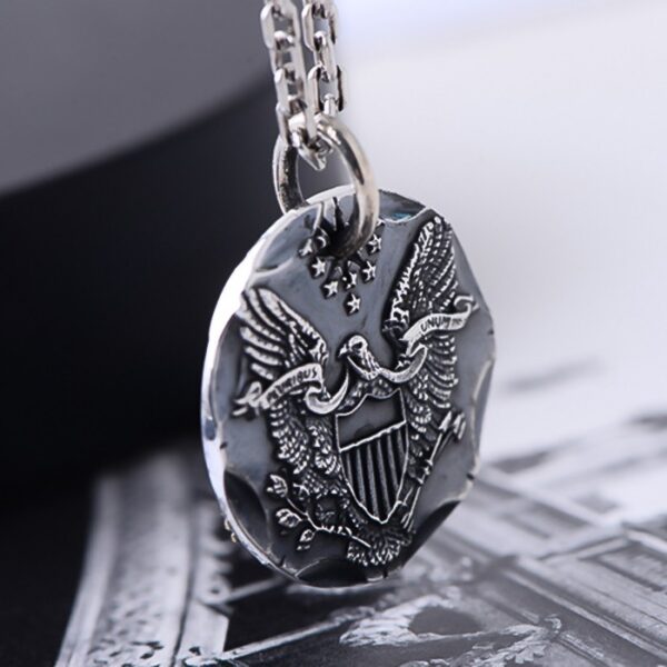 999 Silver Eagle Disc Pendant Necklace