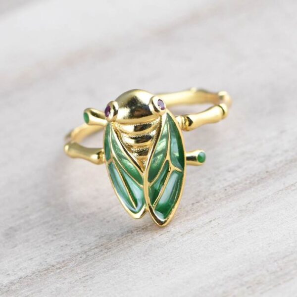 Fashion Enameling Cicada Ring