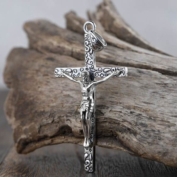Silver Crucifix Pendant Necklace