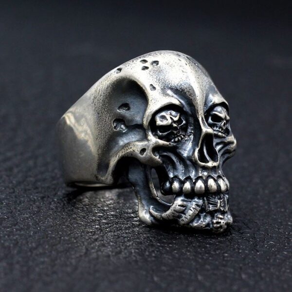 Silver King Of Skull Ring