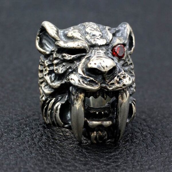 Silver Saber-toothed Tiger Ring