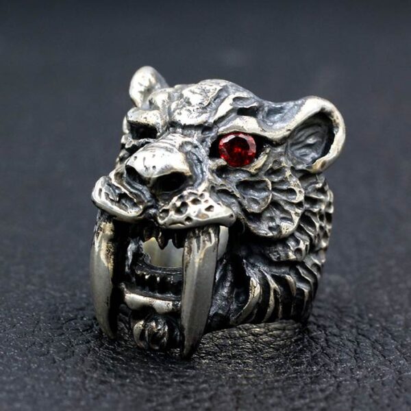 Silver Saber-toothed Tiger Ring