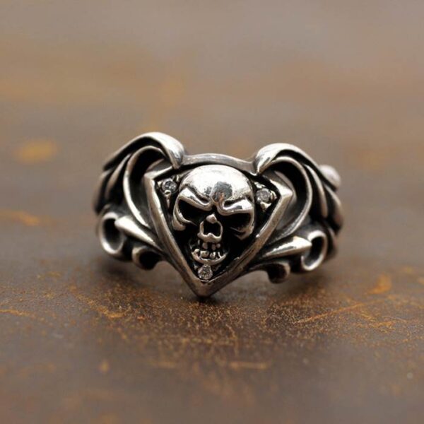 Gothic Skull Silver Ring