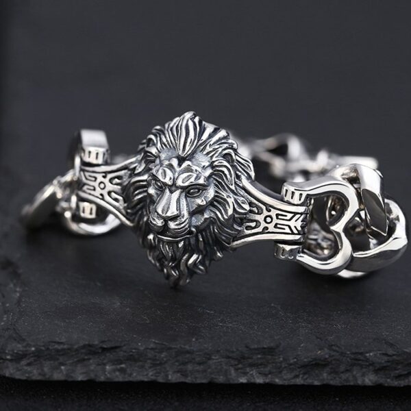 Sterling Silver Lion Curb Chain Bracelet