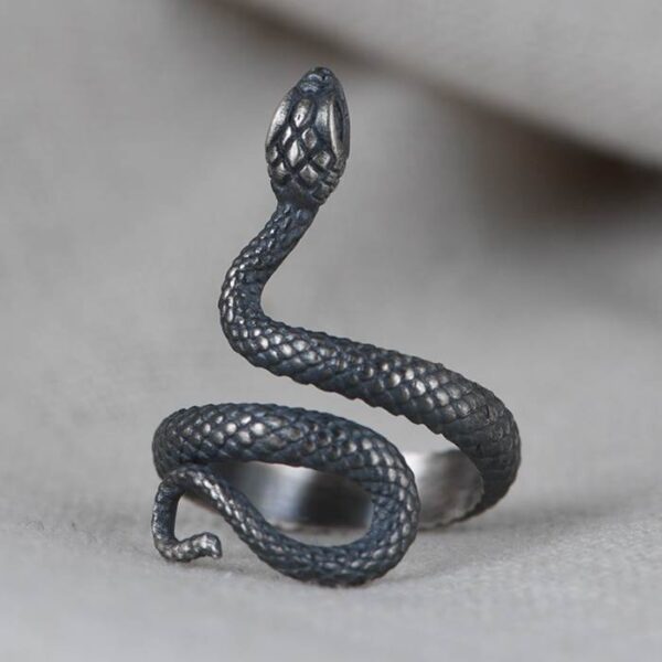 Silver Gothic Snake Ring