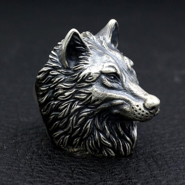 Heavy Wolf Ring