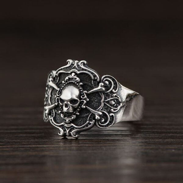 Skull And Crossbones Ring