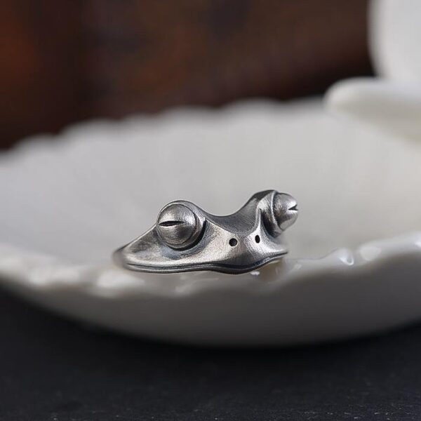 Womens Sterling Silver Frog Ring