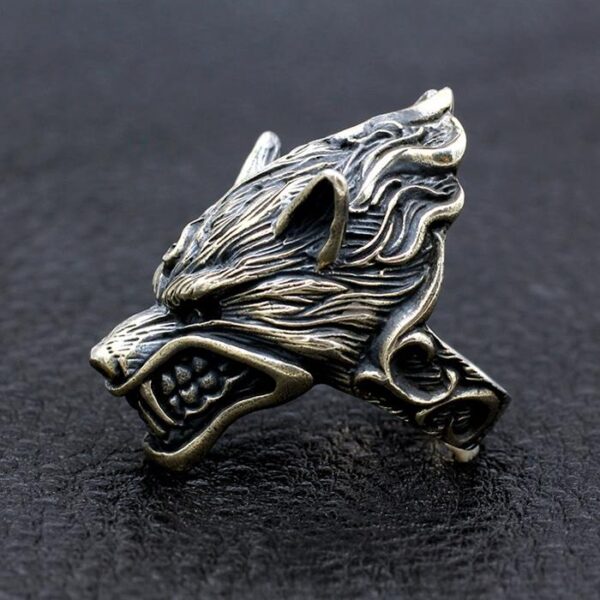 Wolf Head Ring