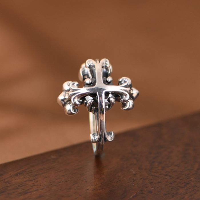Silver Cross Patonce Ring