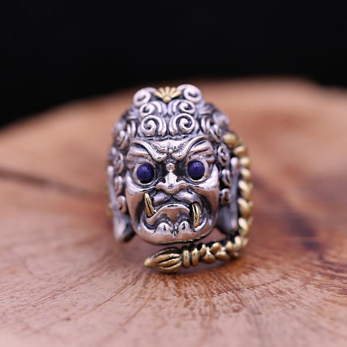 ondergeschikt journalist professioneel Sterling Silver Demon Ring With Braid - VVV Jewelry