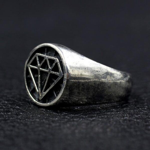 Sterling Silver Diamond Pattern Ring