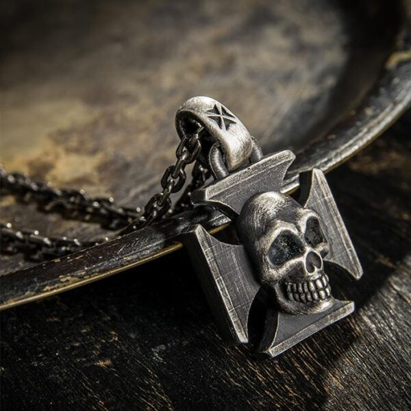 Fine Silver Iron Cross Skull Pendant Necklace