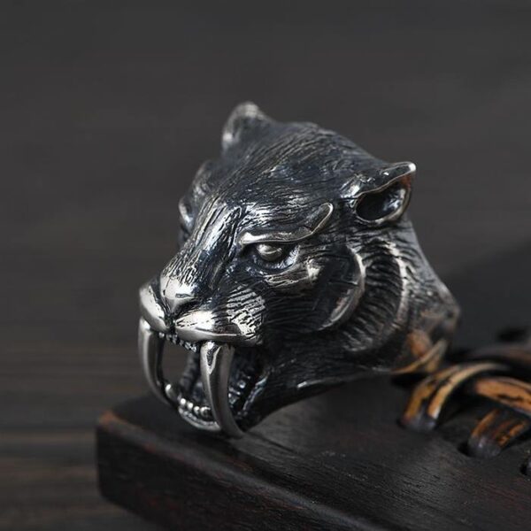 Sterling Silver Leopard Head Ring