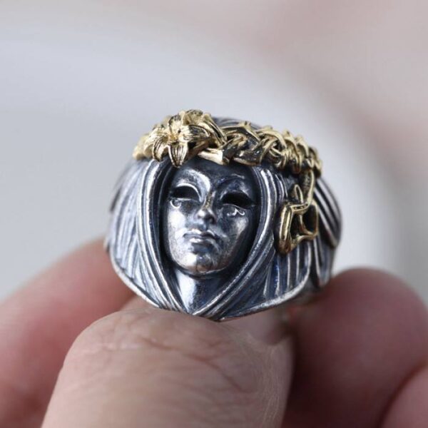 Thorn Crown Goddess Face Ring