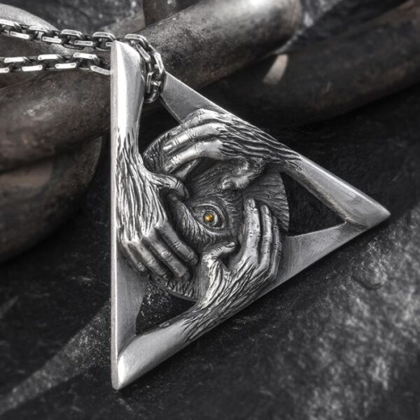 Triangular Hands Eye Pendant Necklace