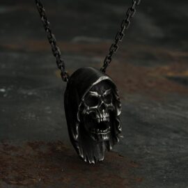 Reaper Vampire Skull Pendant Necklace