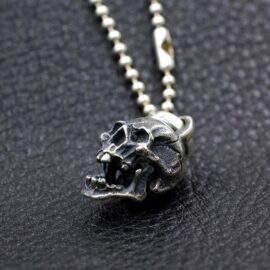 toothy skull pendant necklace