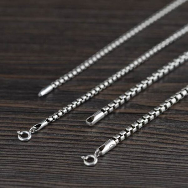 Silver 18" - 32" Rounded Box Chain Necklace