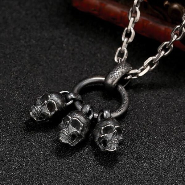 'Triple Skulls' Skull Pendant Necklace