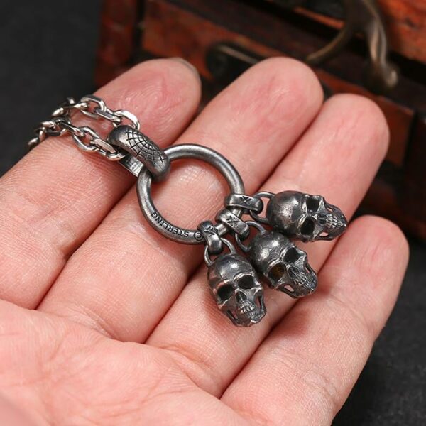 'Triple Skulls' Skull Pendant Necklace