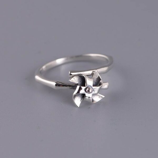 Women's Sterling Silver Windmill Ring