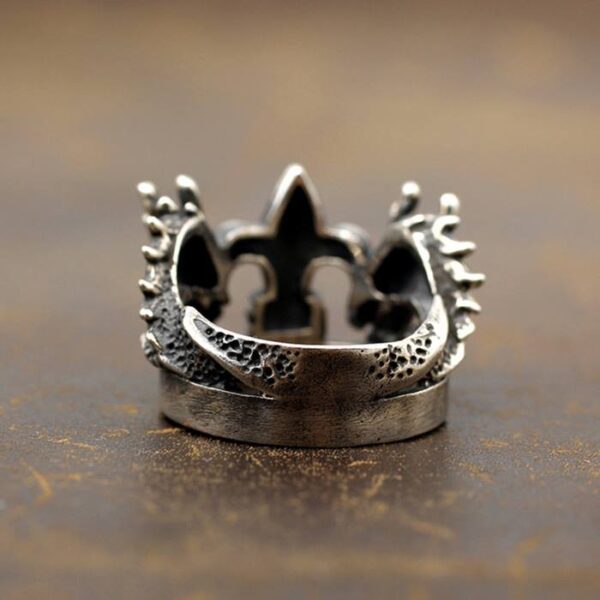 Double Dragon Crown Ring