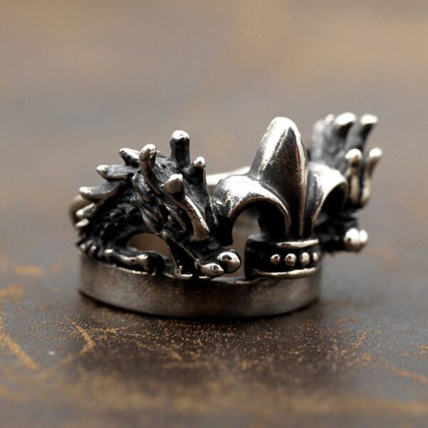 Double Dragon Crown Ring