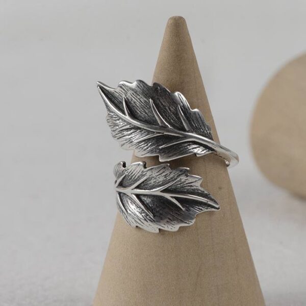 Silver Leaf Ring