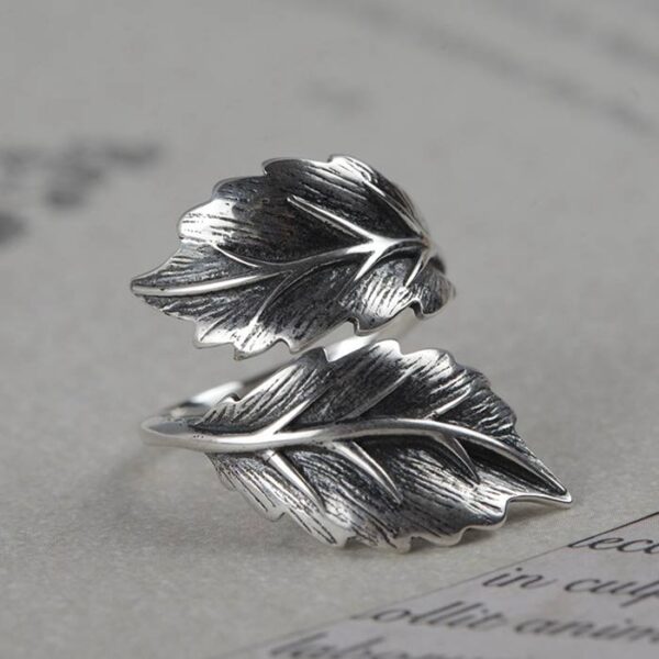 Silver Leaf Ring