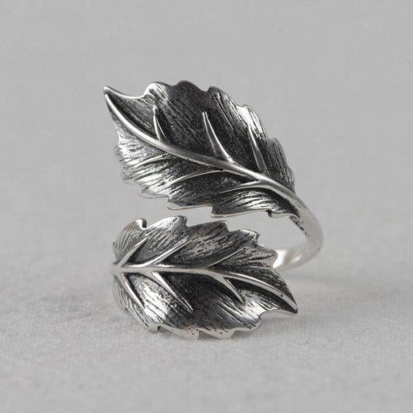 Silver Leaf Ring