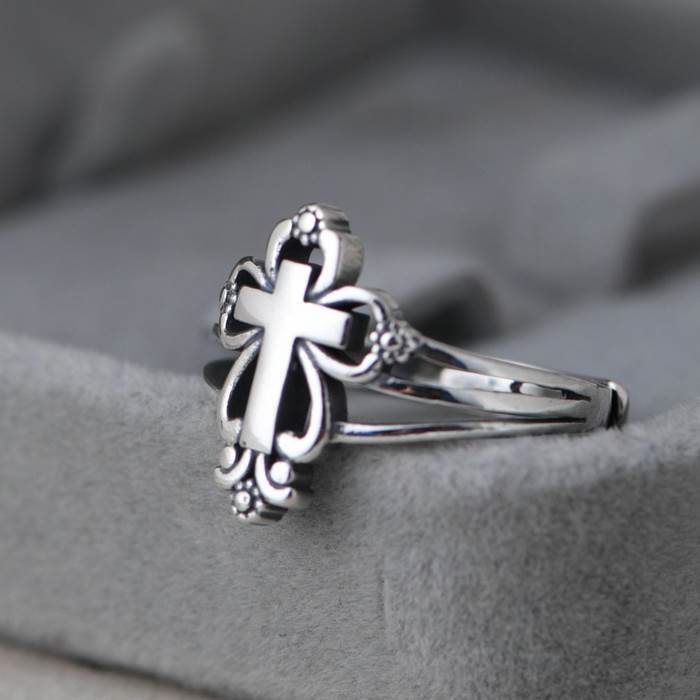 Women's Sterling Silver Beautiful Cross Ring VVV Jewelry