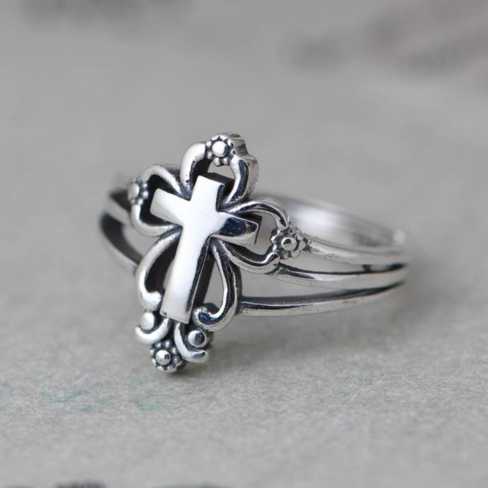 Women's Sterling Silver Beautiful Cross Ring VVV Jewelry