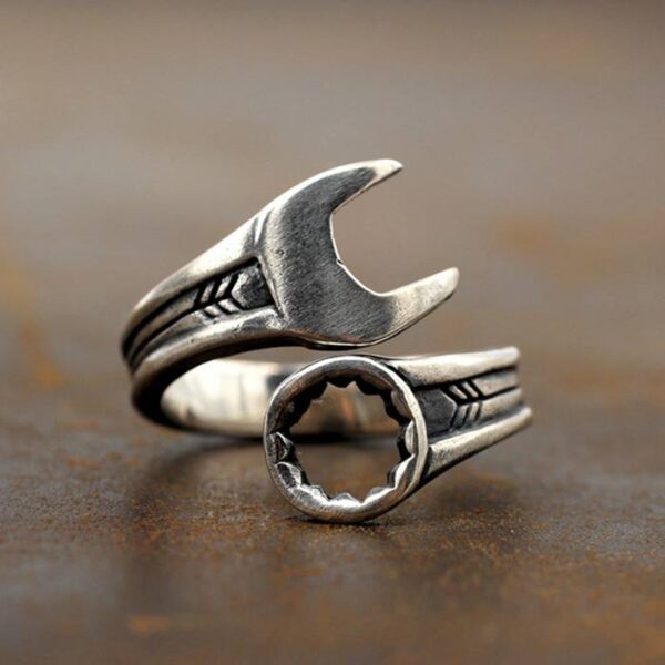 Wrench Ring