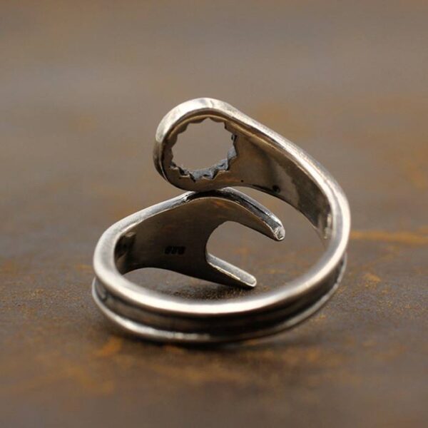 Wrench Ring