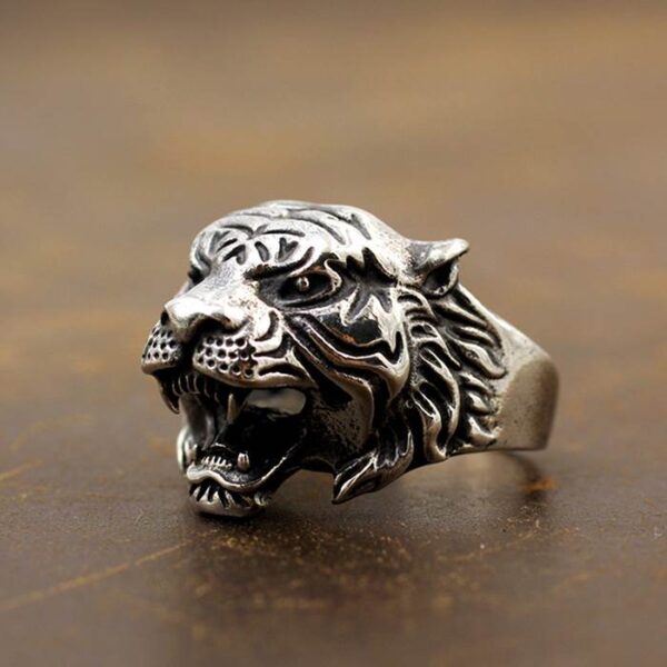 Silver Tiger Head Ring