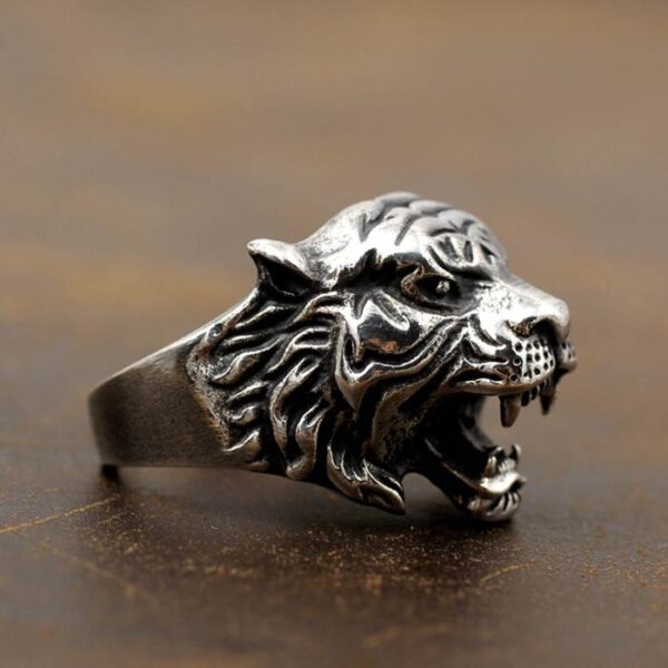 Silver Tiger Head Ring