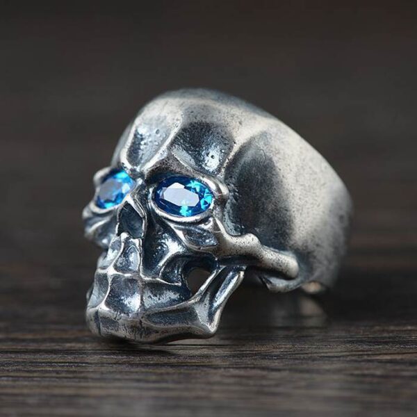 Silver Blue Eyes Skull Ring
