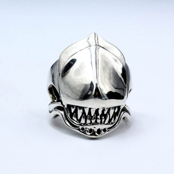 Predator Alien Ring