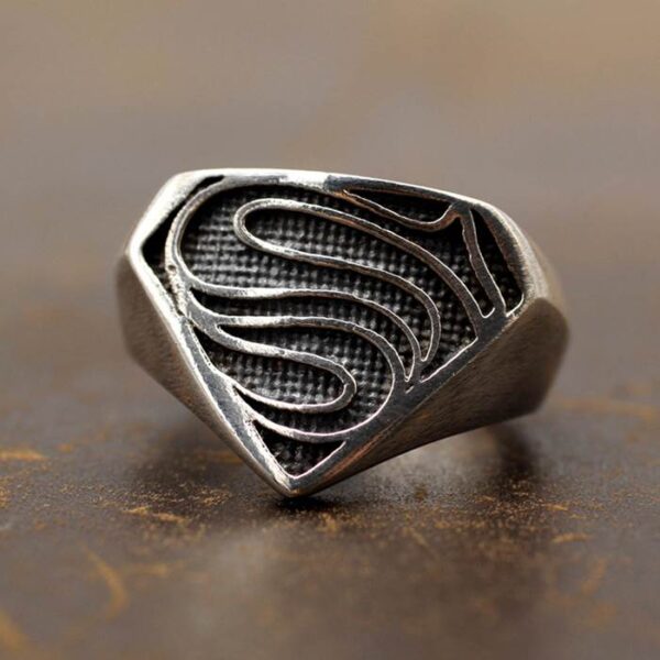 Superman Ring