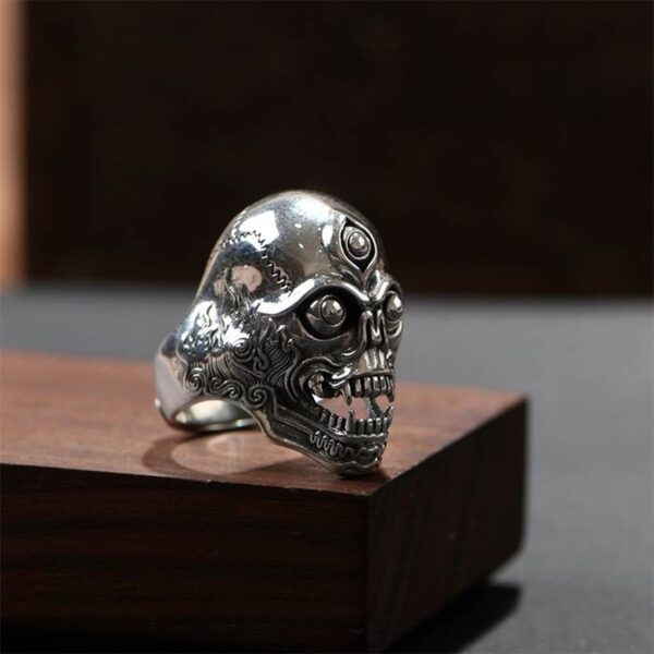 Silver Third Eye Skull Ring