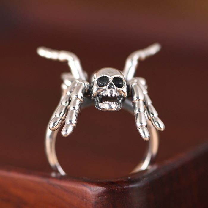 Spider Skull Ring
