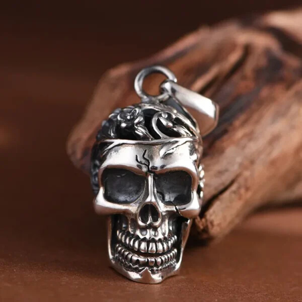 Skull & Floral Openwork Pendant