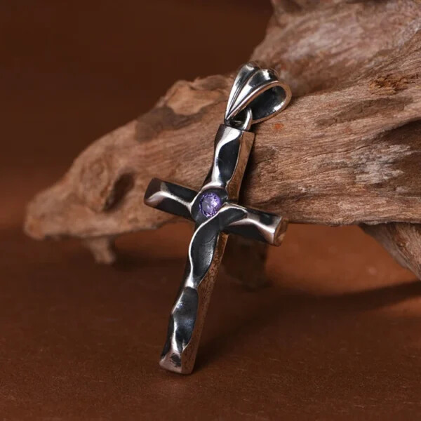 Antiqued Cross Pendant Necklace