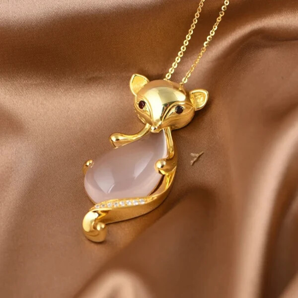 Gold Plated Rose Quartz Fox Pendant