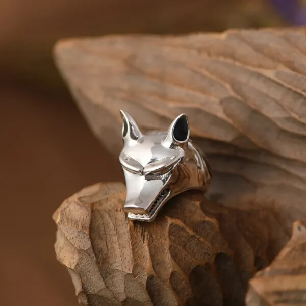 Silver Polished Wolf Head Ring