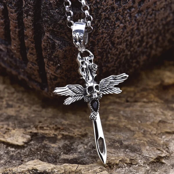 Black Knight Sword Skull Pendant main image 1